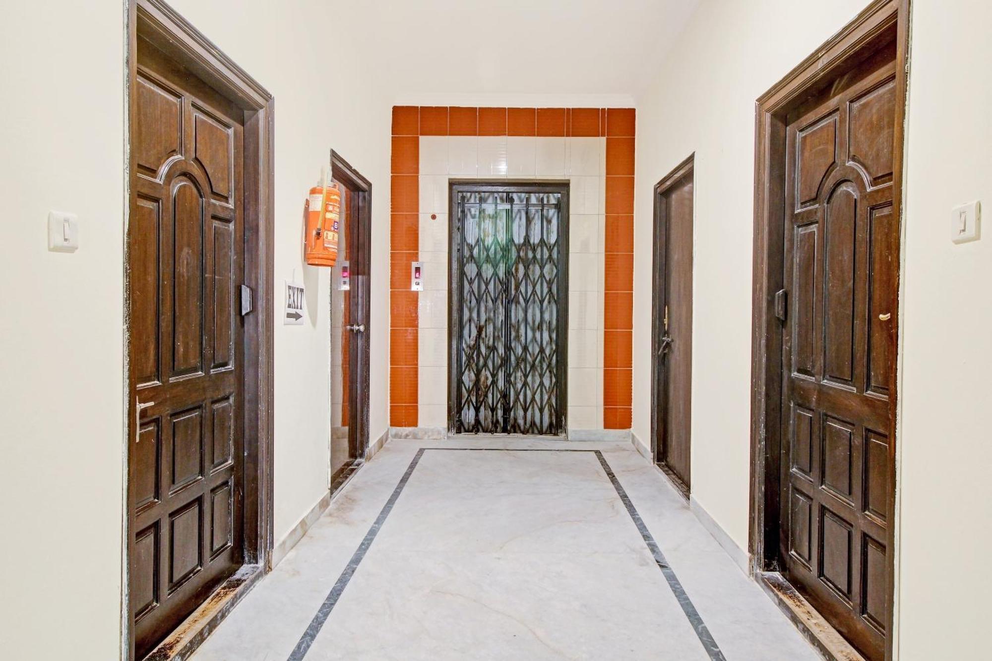 Hotel O Kalyan Kondapur  Exterior foto